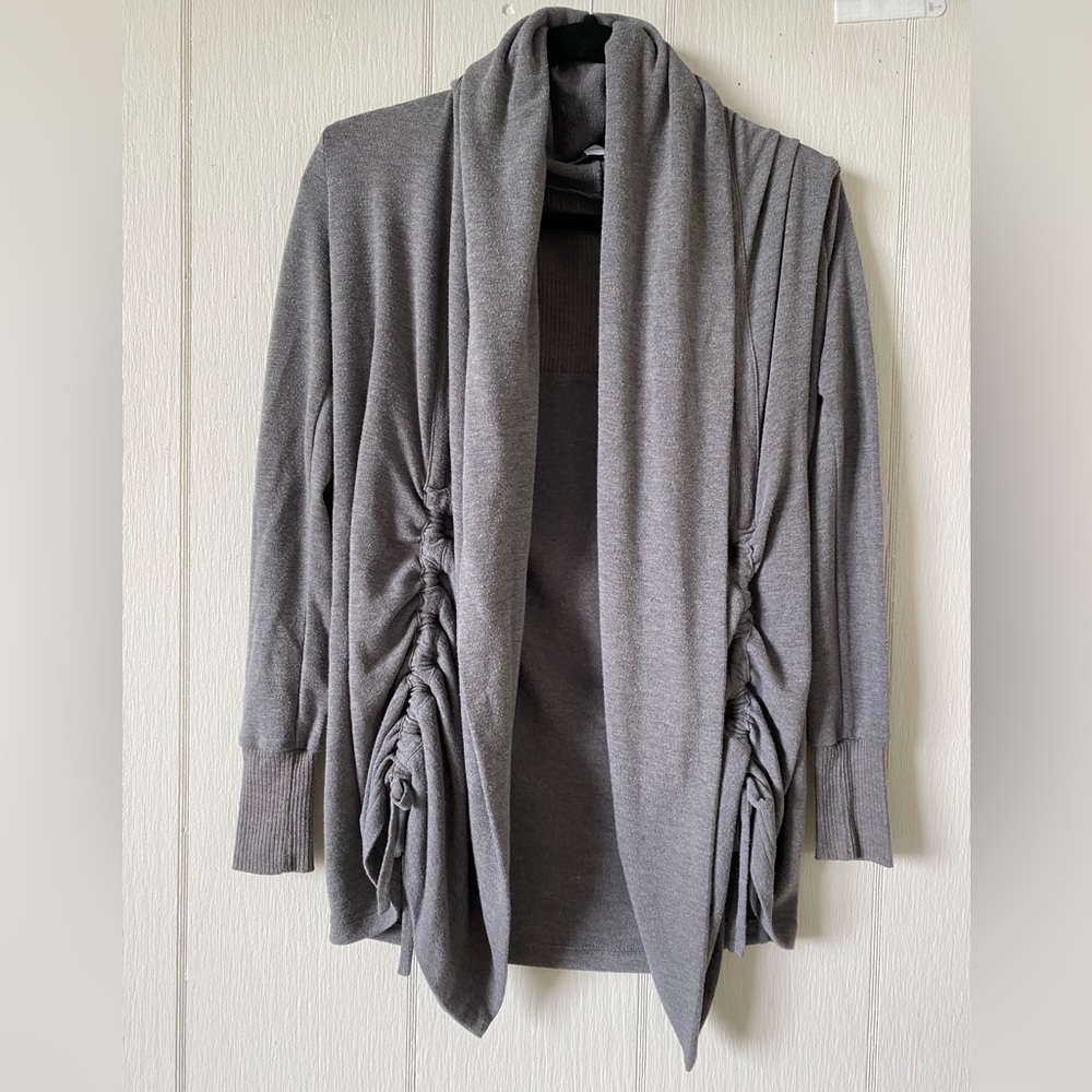 Saks Fifth Avenue grey open loose cardigan with drawstrings - soft, cozy, pretty